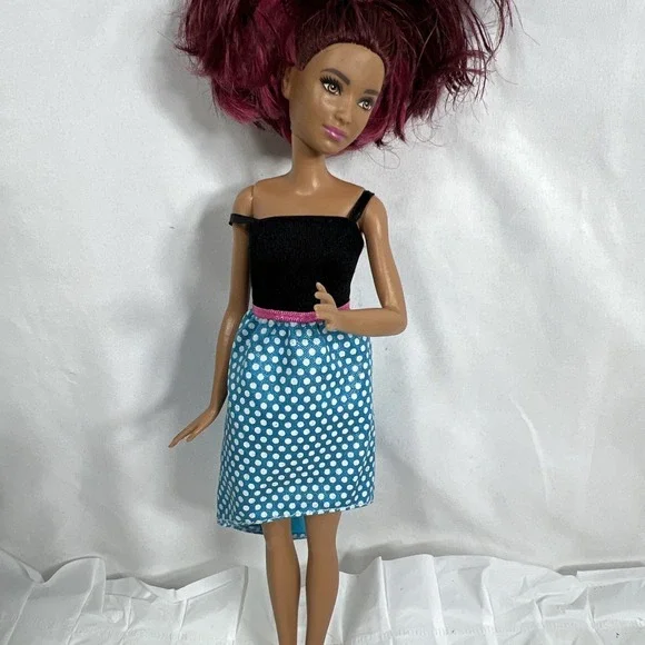2015 Barbie Doll Fashionista Red pink‎ hair Red - Picture 4 of 12